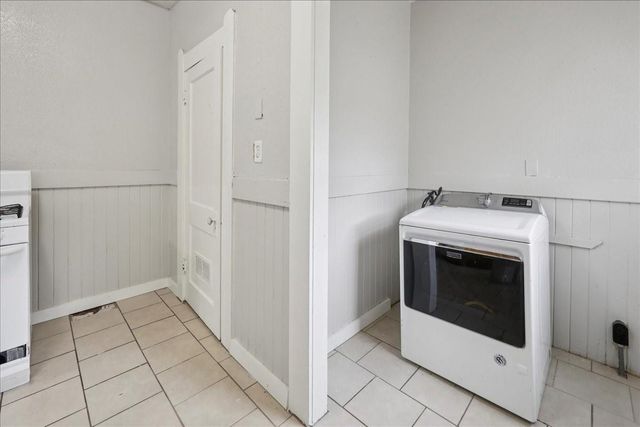 2370 Orange Street, Beaumont, TX 77701