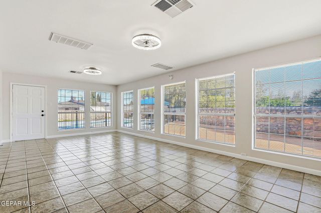 1415 MONTE NEGRO Drive, El Paso, TX 79935