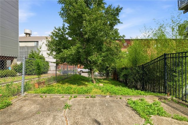 4824 Harrison St, Lawrenceville, PA 15201