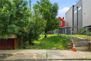 4824 Harrison St, Lawrenceville, PA 15201