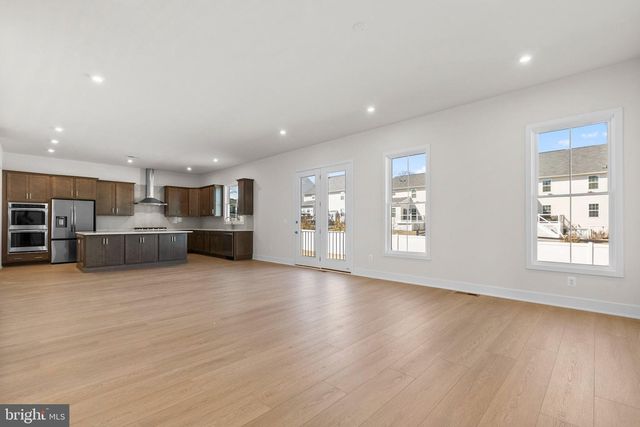 112 HEYFORD DR, Stephenson, VA 22656