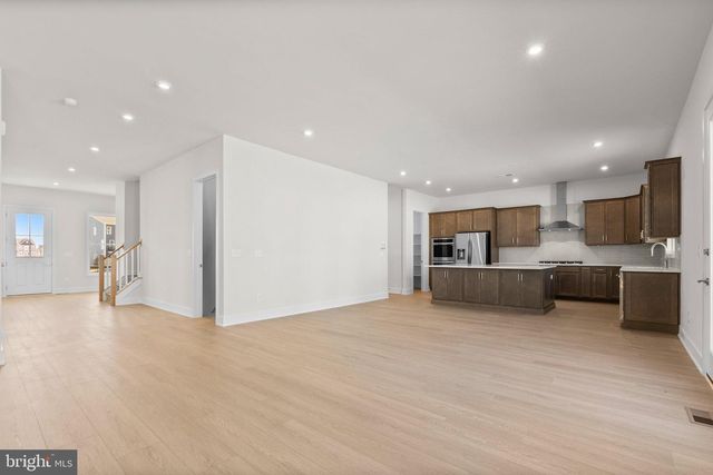 112 HEYFORD DR, Stephenson, VA 22656