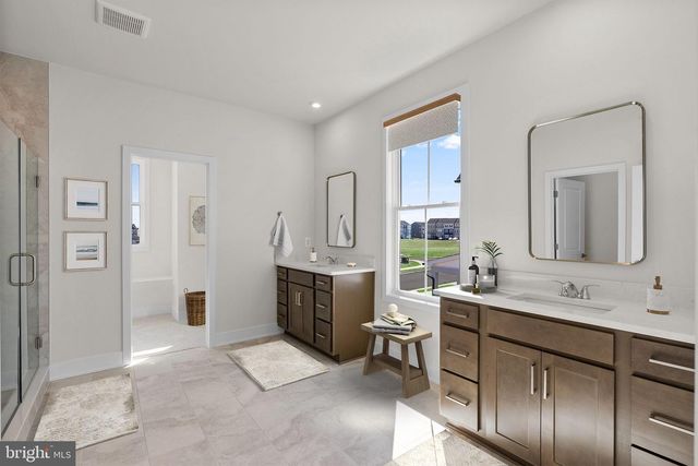 112 HEYFORD DR, Stephenson, VA 22656