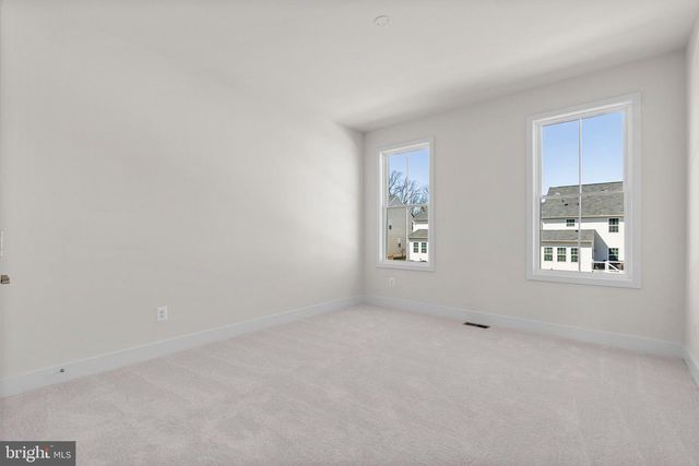 112 HEYFORD DR, Stephenson, VA 22656