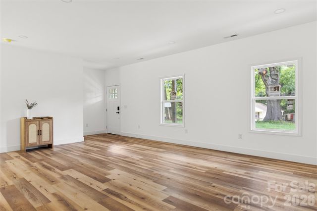 612 Hardin Road, Dallas, NC 28034