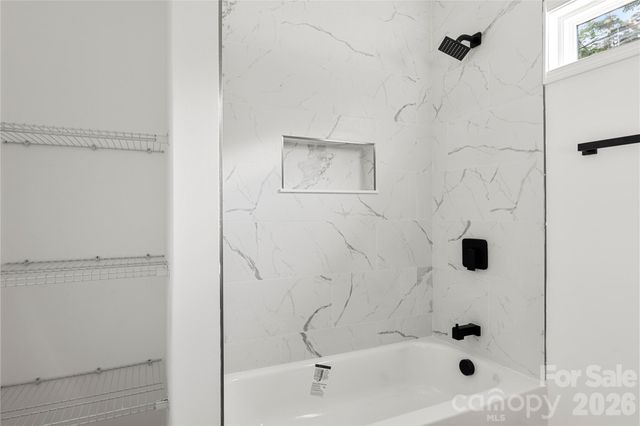 612 Hardin Road, Dallas, NC 28034