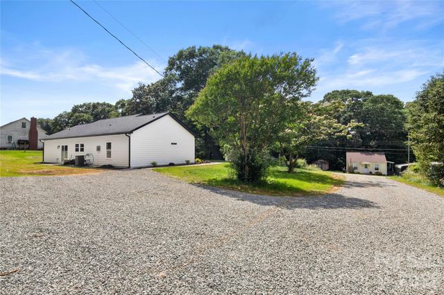 612 Hardin Road, Dallas, NC 28034
