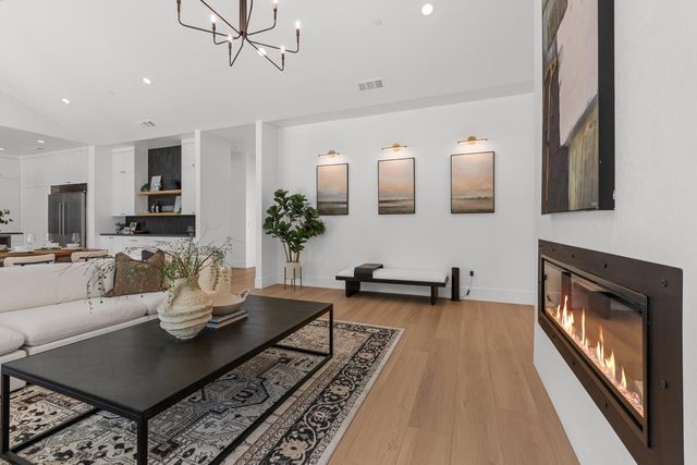 5548 Fetz Ln, Fair Oaks, CA 95628