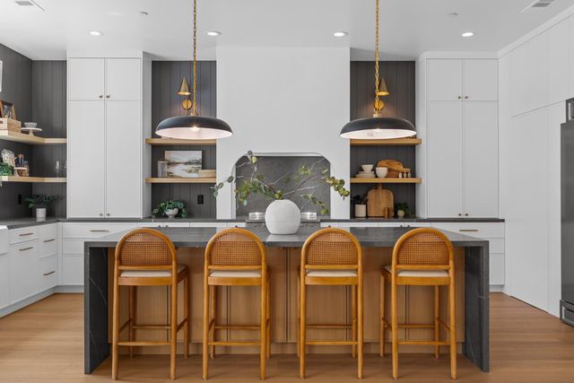 5548 Fetz Ln, Fair Oaks, CA 95628