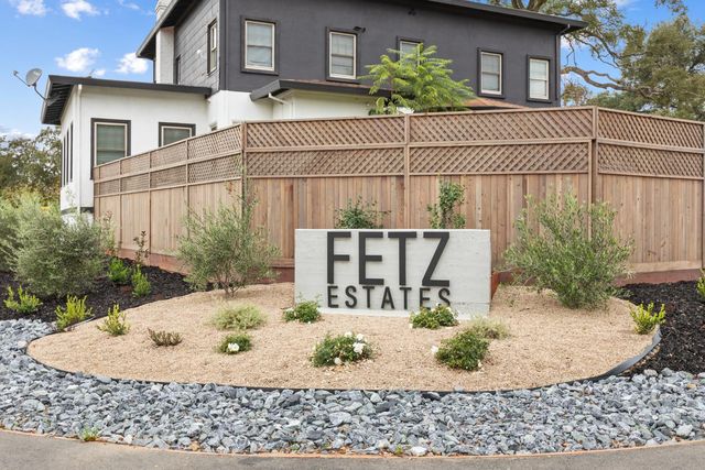 5548 Fetz Ln, Fair Oaks, CA 95628