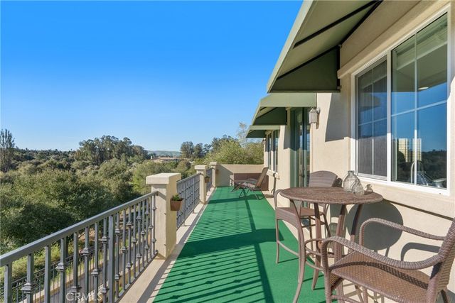 1294 Hollysprings, Santa Maria, CA 93455