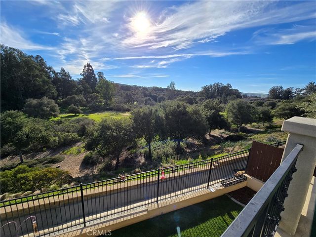 1294 Hollysprings, Santa Maria, CA 93455