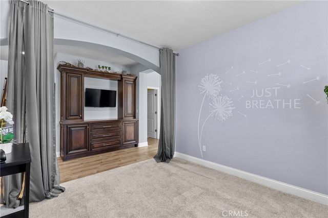 1294 Hollysprings, Santa Maria, CA 93455