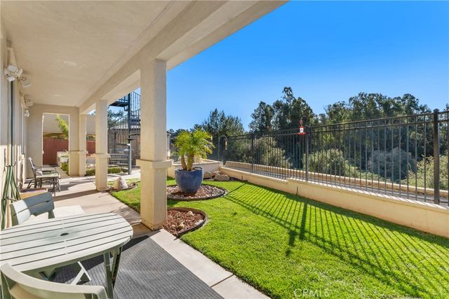 1294 Hollysprings, Santa Maria, CA 93455