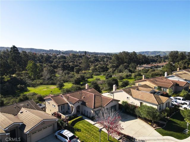 1294 Hollysprings, Santa Maria, CA 93455