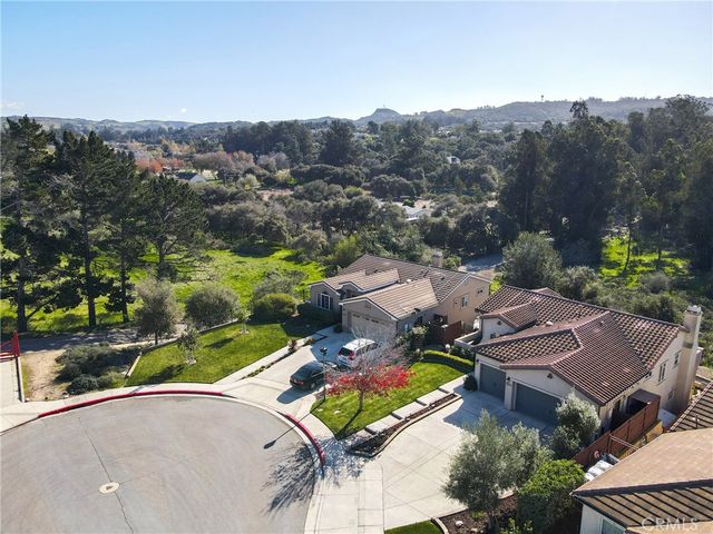 1294 Hollysprings, Santa Maria, CA 93455