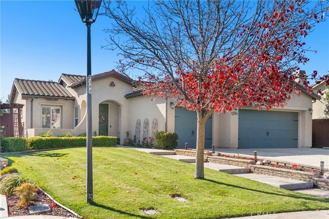 1294 Hollysprings, Santa Maria, CA 93455