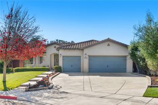 1294 Hollysprings, Santa Maria, CA 93455