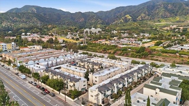 14325 Foothill 9, Sylmar (los Angeles), CA 91342