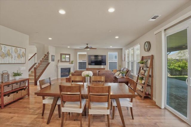 6409 Garland Way, Roseville, CA 95747