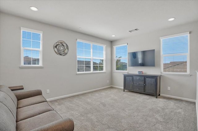 6409 Garland Way, Roseville, CA 95747