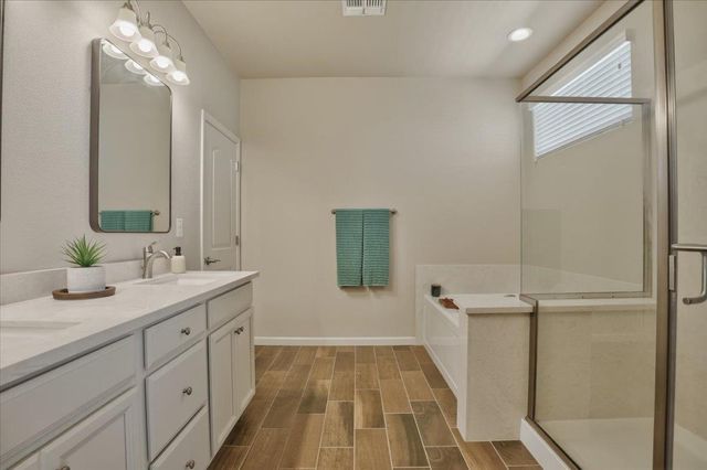 6409 Garland Way, Roseville, CA 95747