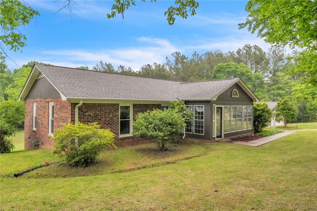722 Lay Bridge Road, Central, SC 29630