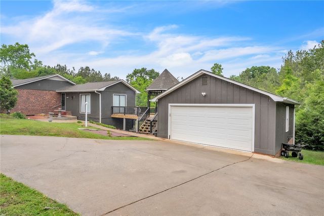 722 Lay Bridge Road, Central, SC 29630