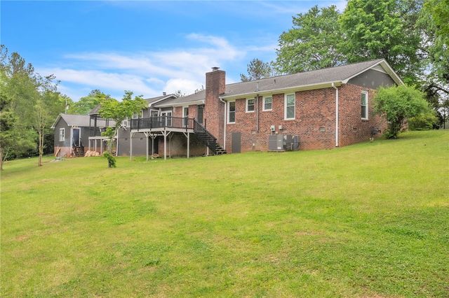 722 Lay Bridge Road, Central, SC 29630