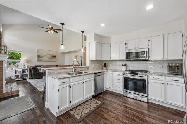 335 Wessex Circle, Highlands Ranch, CO 80126