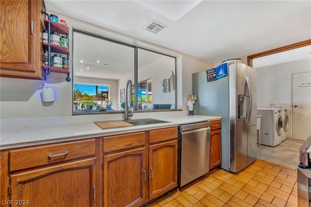 9015 West Hammer Lane, Las Vegas, NV 89149