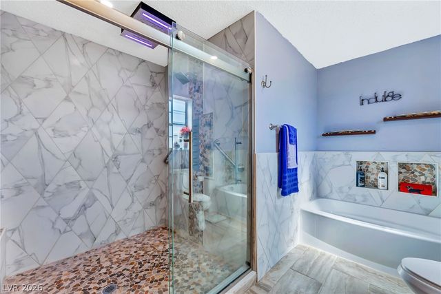 9015 West Hammer Lane, Las Vegas, NV 89149