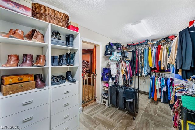 9015 West Hammer Lane, Las Vegas, NV 89149