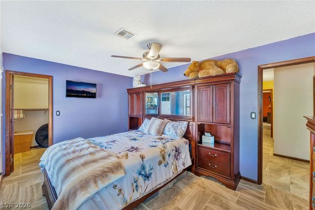 9015 West Hammer Lane, Las Vegas, NV 89149