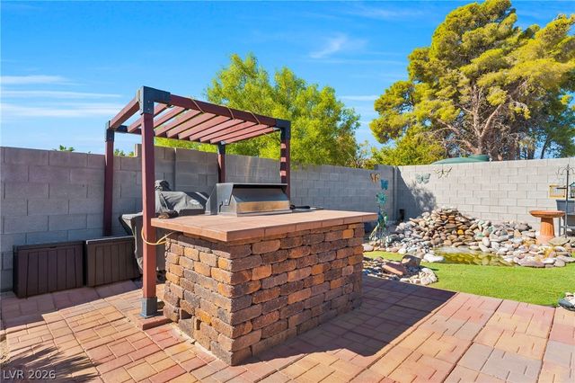 9015 West Hammer Lane, Las Vegas, NV 89149