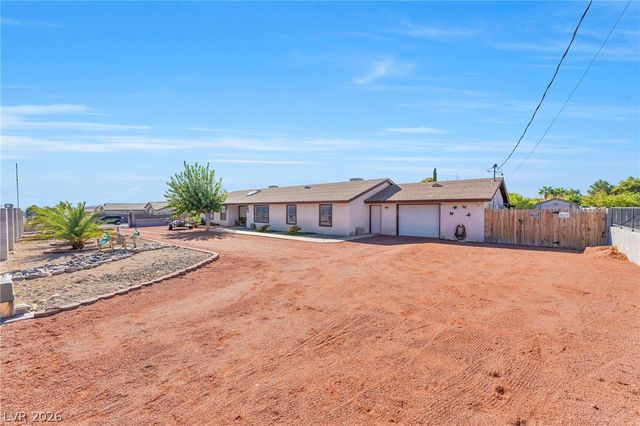 9015 West Hammer Lane, Las Vegas, NV 89149