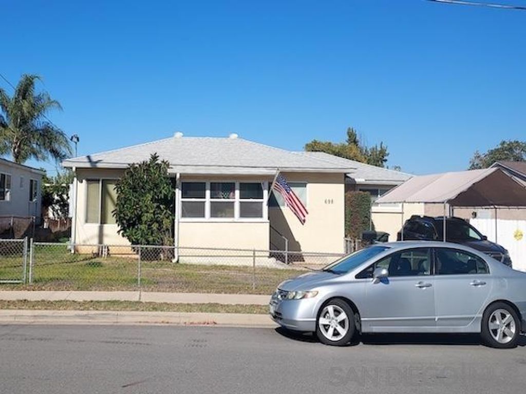 698 Palomar Ave, El Cajon, CA 92020