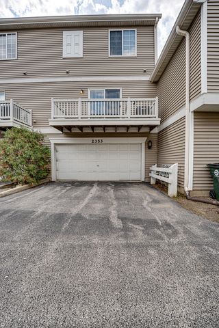 2353 Twilight Drive, Aurora, IL 60503