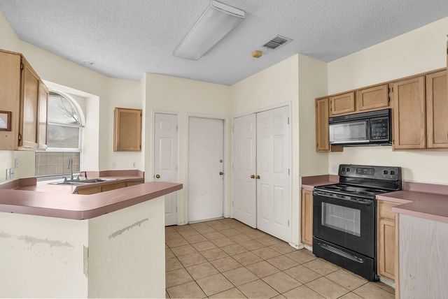 2800 Helen Lane, Mesquite, TX 75181