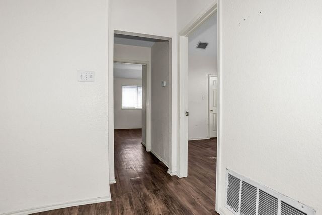 2800 Helen Lane, Mesquite, TX 75181