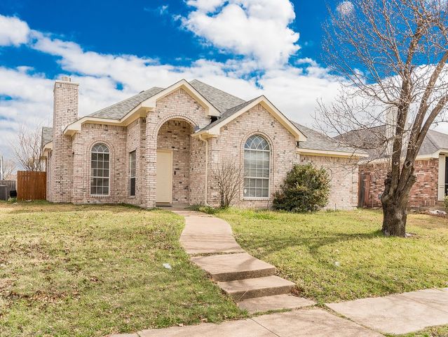 2800 Helen Lane, Mesquite, TX 75181