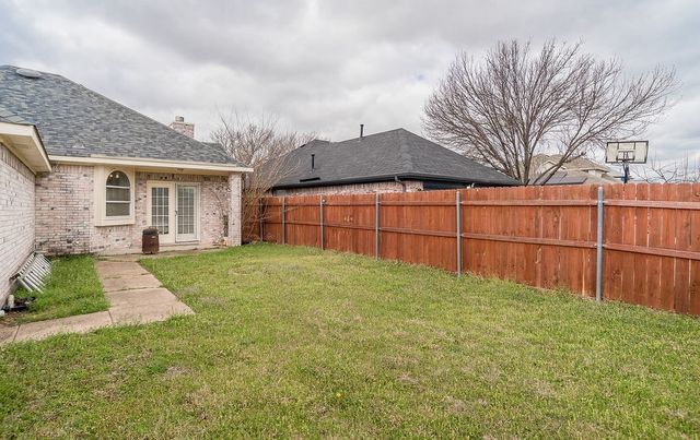 2800 Helen Lane, Mesquite, TX 75181
