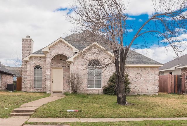 2800 Helen Lane, Mesquite, TX 75181