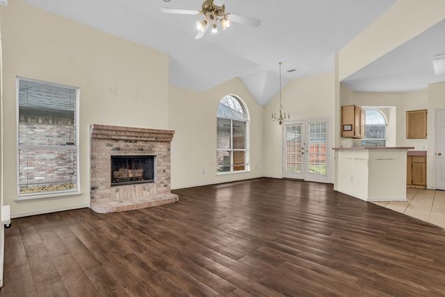 2800 Helen Lane, Mesquite, TX 75181