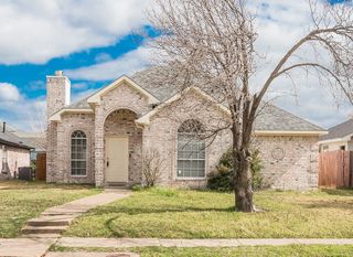 2800 Helen Lane, Mesquite, TX 75181