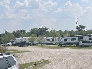 10382 W US Highway 82, Savoy, TX 75479