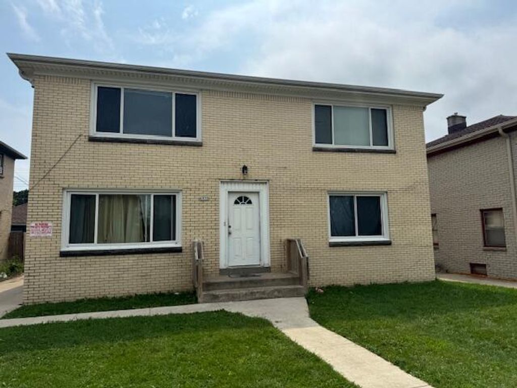 6535 W Keefe Ave PARKWAY, Milwaukee, WI 53216