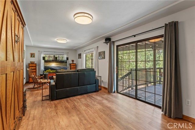 1364 Toronto Drive, Lake Arrowhead, CA 92352