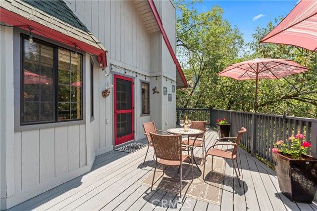 1364 Toronto Drive, Lake Arrowhead, CA 92352