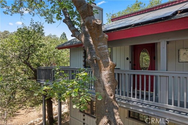 1364 Toronto Drive, Lake Arrowhead, CA 92352